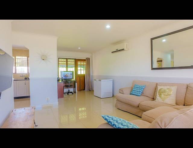 3 BEDROOM SIMPLEX SOLD IN WATERFALL